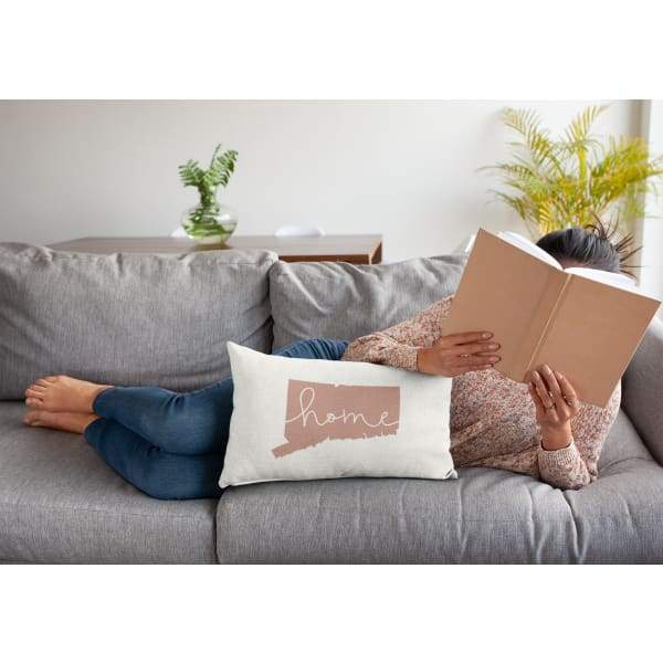 Connecticut ’home’ state silhouette - Pillow | Rectangle / GoldenRod - Home Silhouette