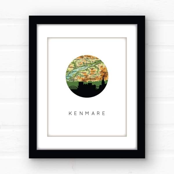 Kenmare city skyline with vintage Kenmare map - City Map Skyline