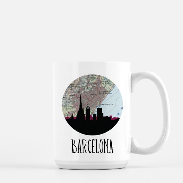 Barcelona city skyline with vintage Barcelona map - Mug | 15 oz - City Map Skyline