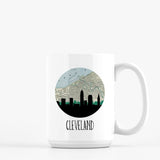 Cleveland Ohio city skyline with vintage Cleveland map - Mug | 15 oz - City Map Skyline