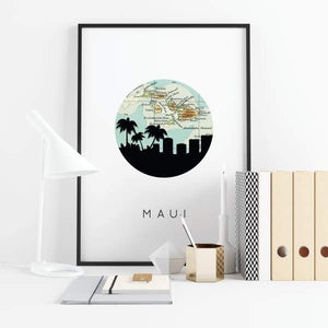 Maui Hawaii city skyline with vintage Maui map - City Map Skyline