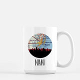 Miami Florida city skyline with vintage Miami map - Mug | 11 oz - City Map Skyline