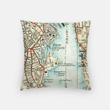New London Connecticut city skyline with vintage New London map - City Map Skyline