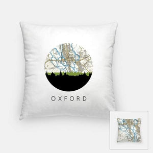 Oxford England city skyline with vintage Oxford map - Pillow | Square - City Map Skyline