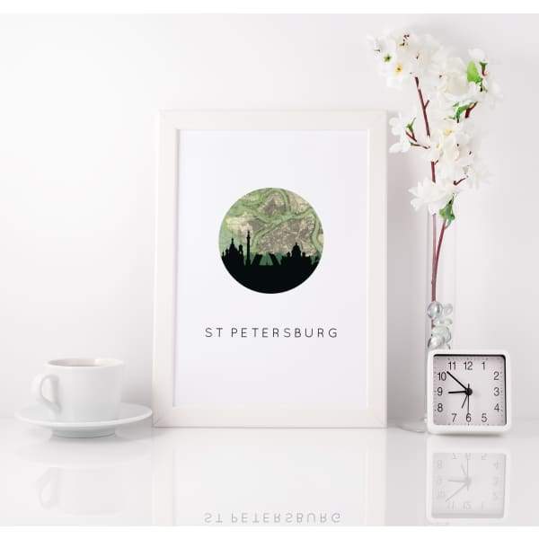 St Petersburg Russia city skyline with vintage St Petersburg map - 5x7 Unframed Print - City Map Skyline
